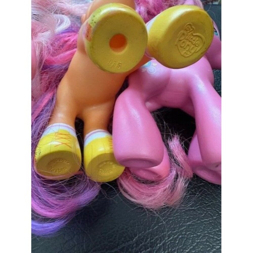 My Little Pony Lot Of 4 Figurines With Colorful Hair & Markings - Picture 5 of 7